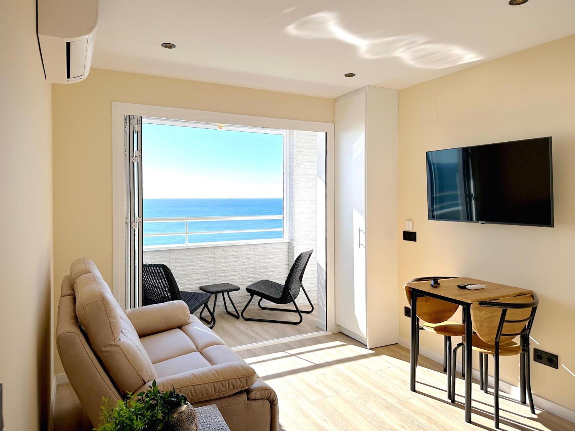 Penthouse On The Beach إمبوريابرافا المظهر الخارجي الصورة